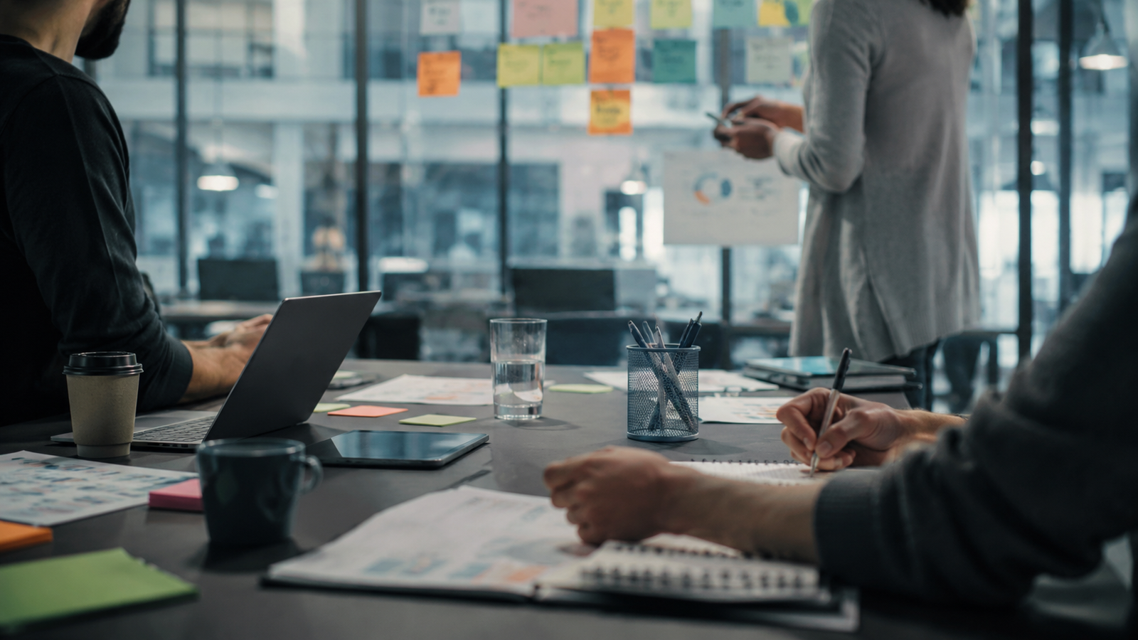 Liderança formando novas lideranças ao longo de gerações em uma empresa